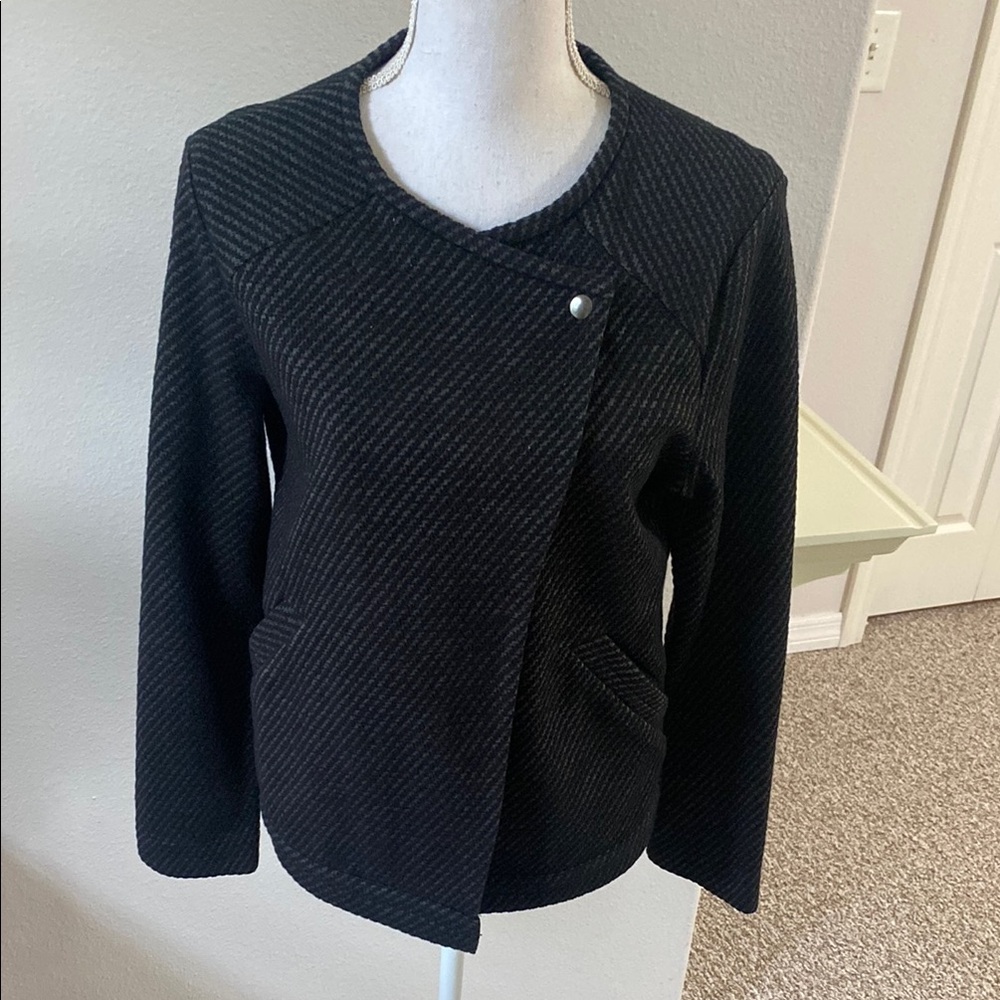 Ann Taylor Black Blazer Textured Knit Asymmetrical